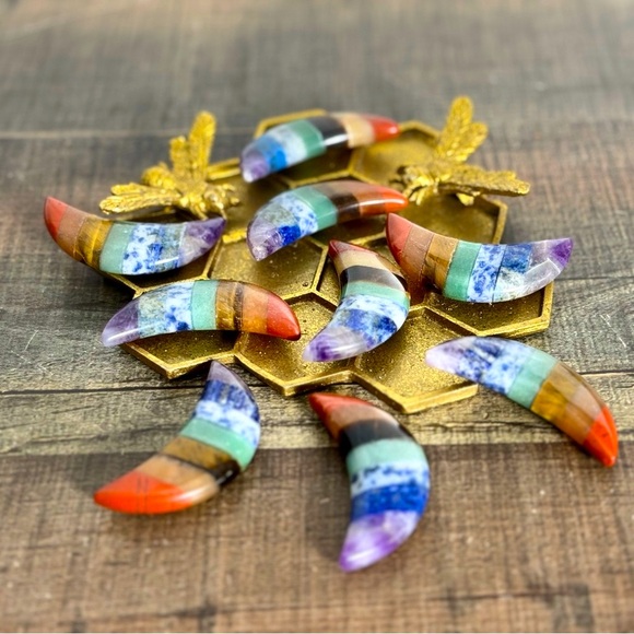 7 Chakras 🌙 Moon Healing Stone - One Stone Each - Picture 3 of 8